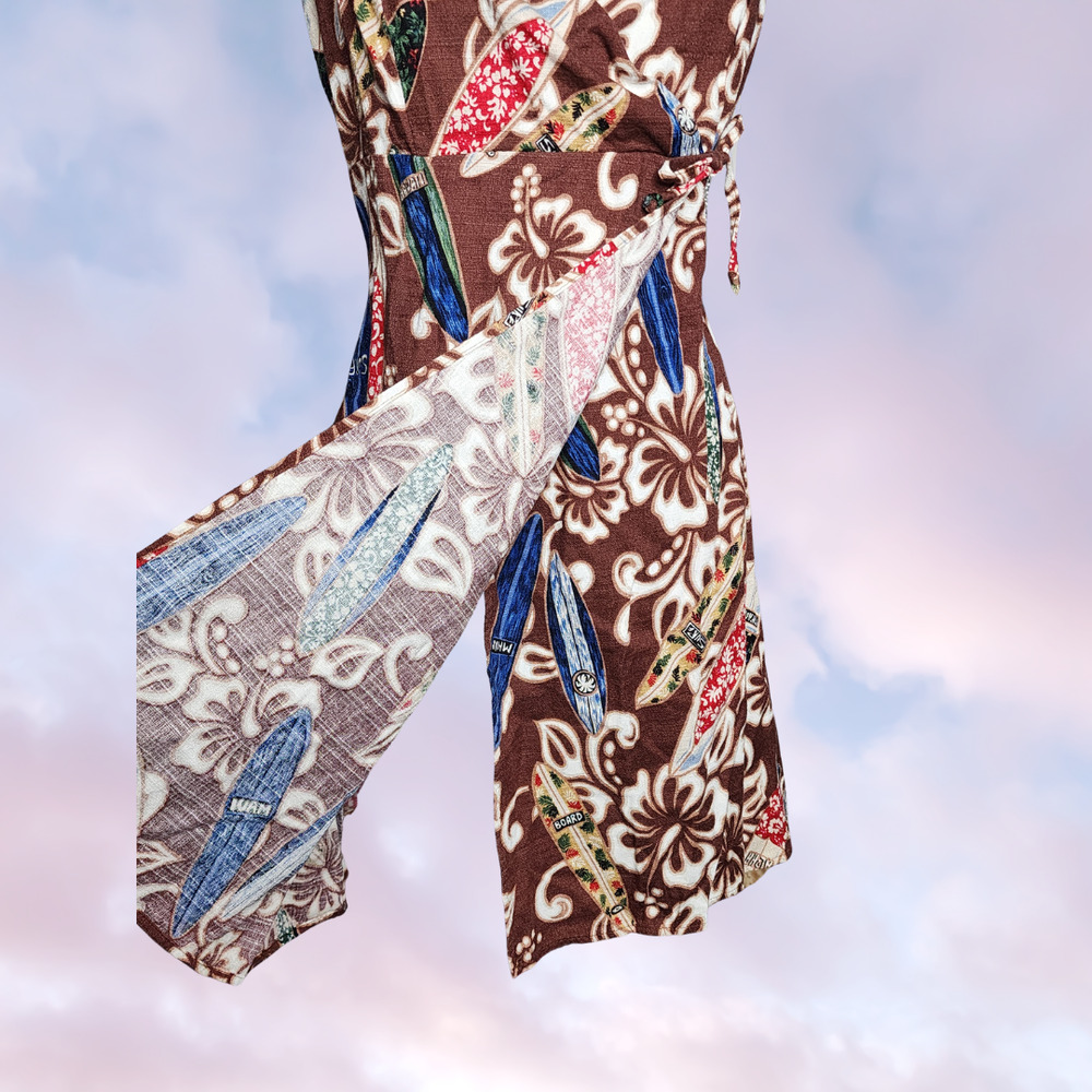 Vtg Hilo Hattie The Hawaiian Original 80's Brown Mini Floral Hibiscus Wrap Dress - Picture 2 of 8